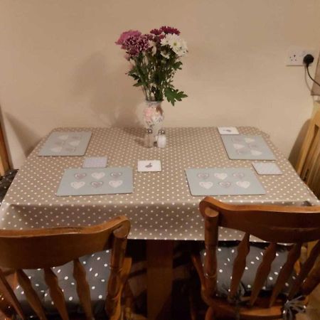 Lovely 2-Bed Cottage At The Foot Of The Mournes Newry Exterior foto
