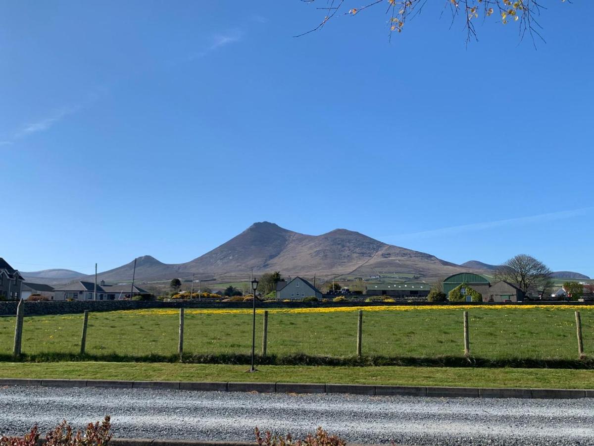 Lovely 2-Bed Cottage At The Foot Of The Mournes Newry Exterior foto